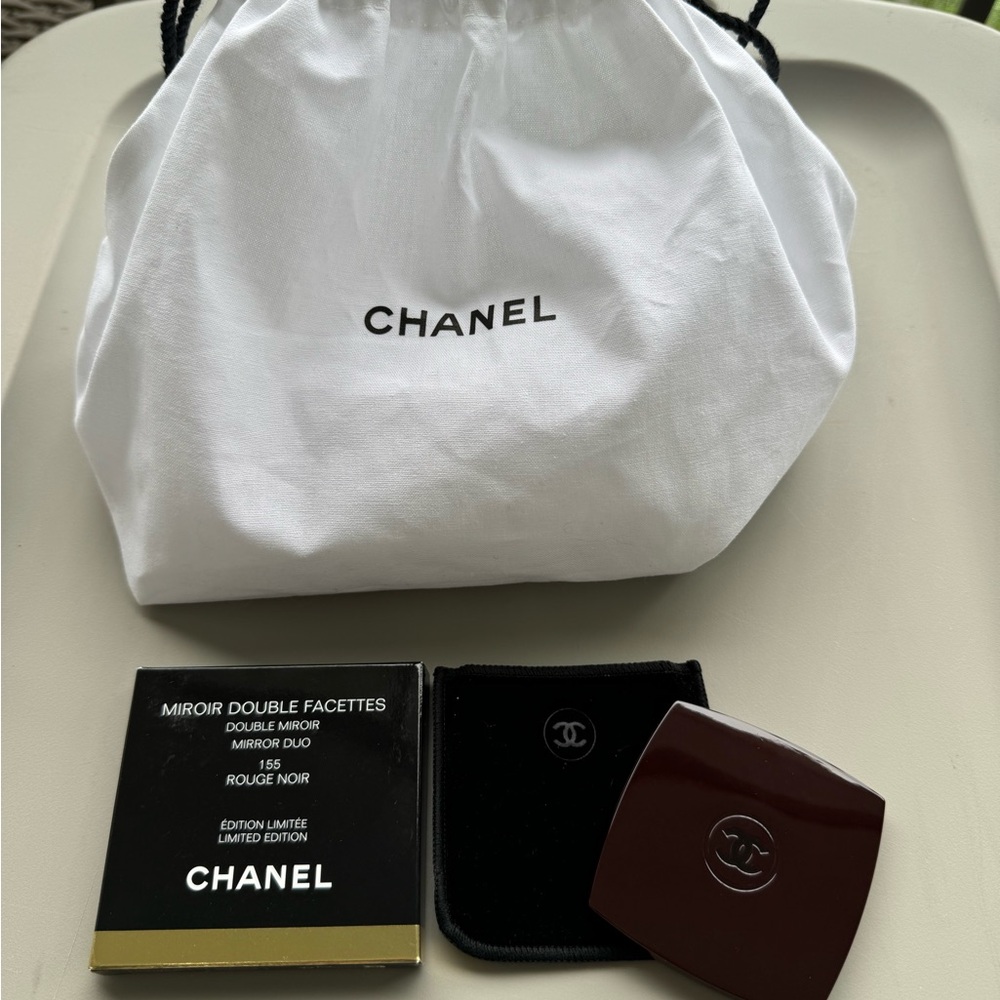 Chanel Limited Edition Mirror Set
